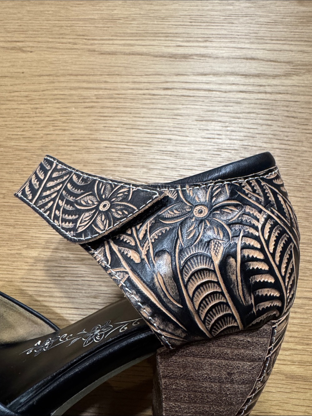 Leather Floral-Detail Black Mary Jane Heels - Picture 14 of 15